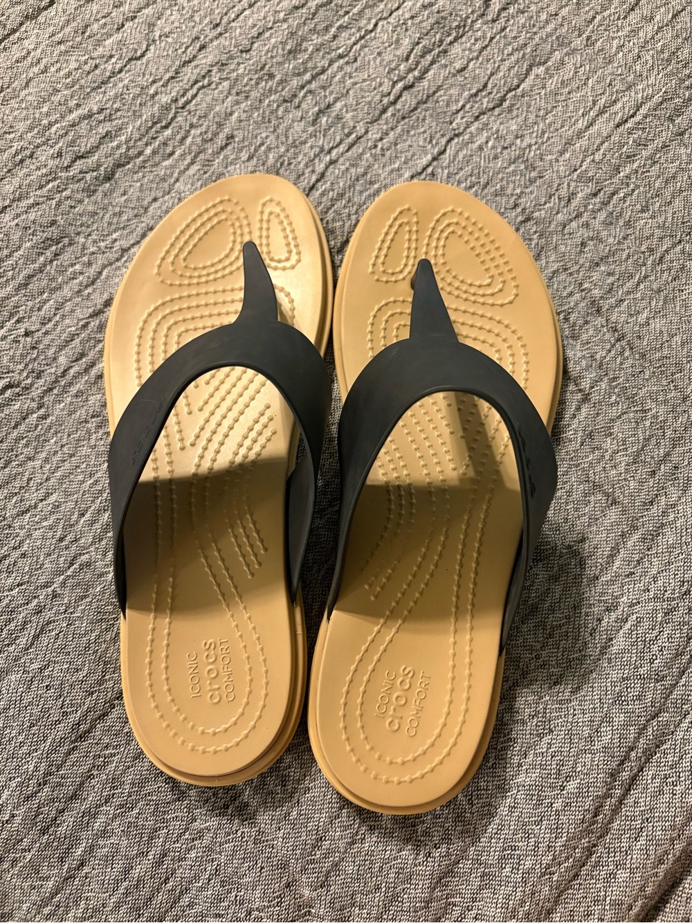 Crocs Tulum Flip Flop Sandals Black Tan Women's Size 9 - Picture 4 of 4